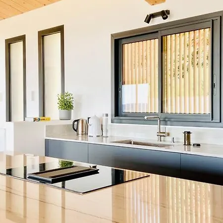 Appartamento Moderne De 500 M2 A 7 Km De St Tropez *